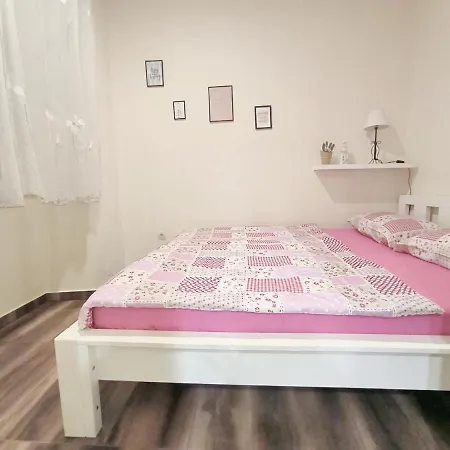 Apartment Dream Apt