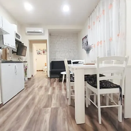 Dream Apt Апартаменты